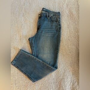 Old Navy high-rise wow straight women’s jeans